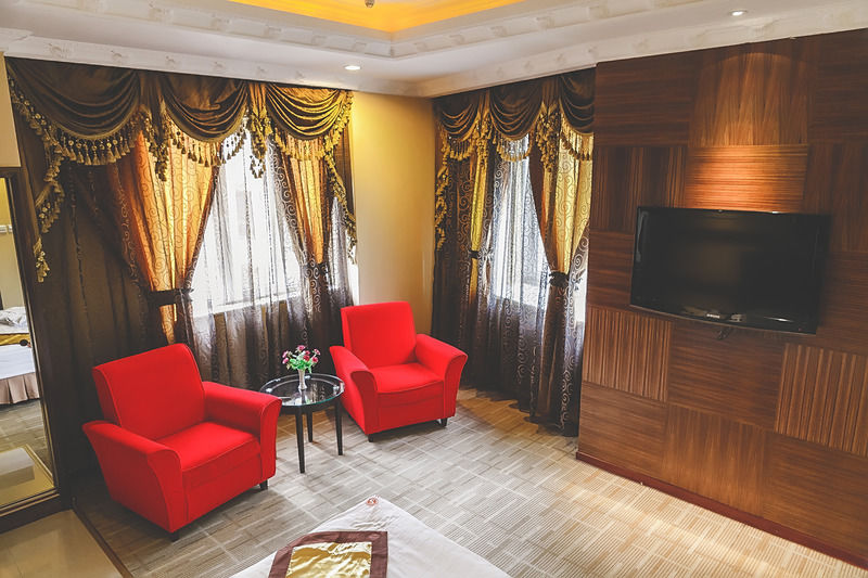 Renion Hills Hotel Almaty Eksteriør bilde