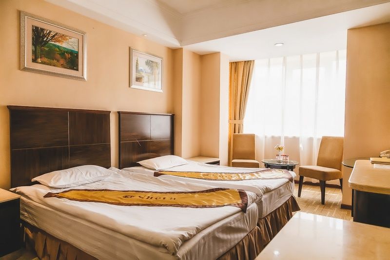Renion Hills Hotel Almaty Eksteriør bilde
