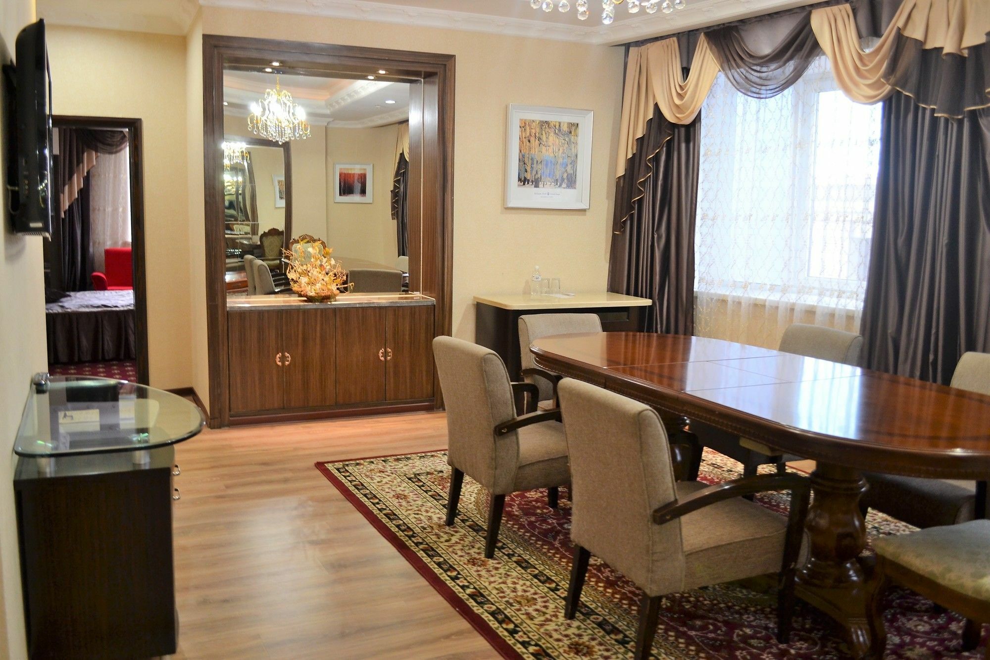 Renion Hills Hotel Almaty Eksteriør bilde