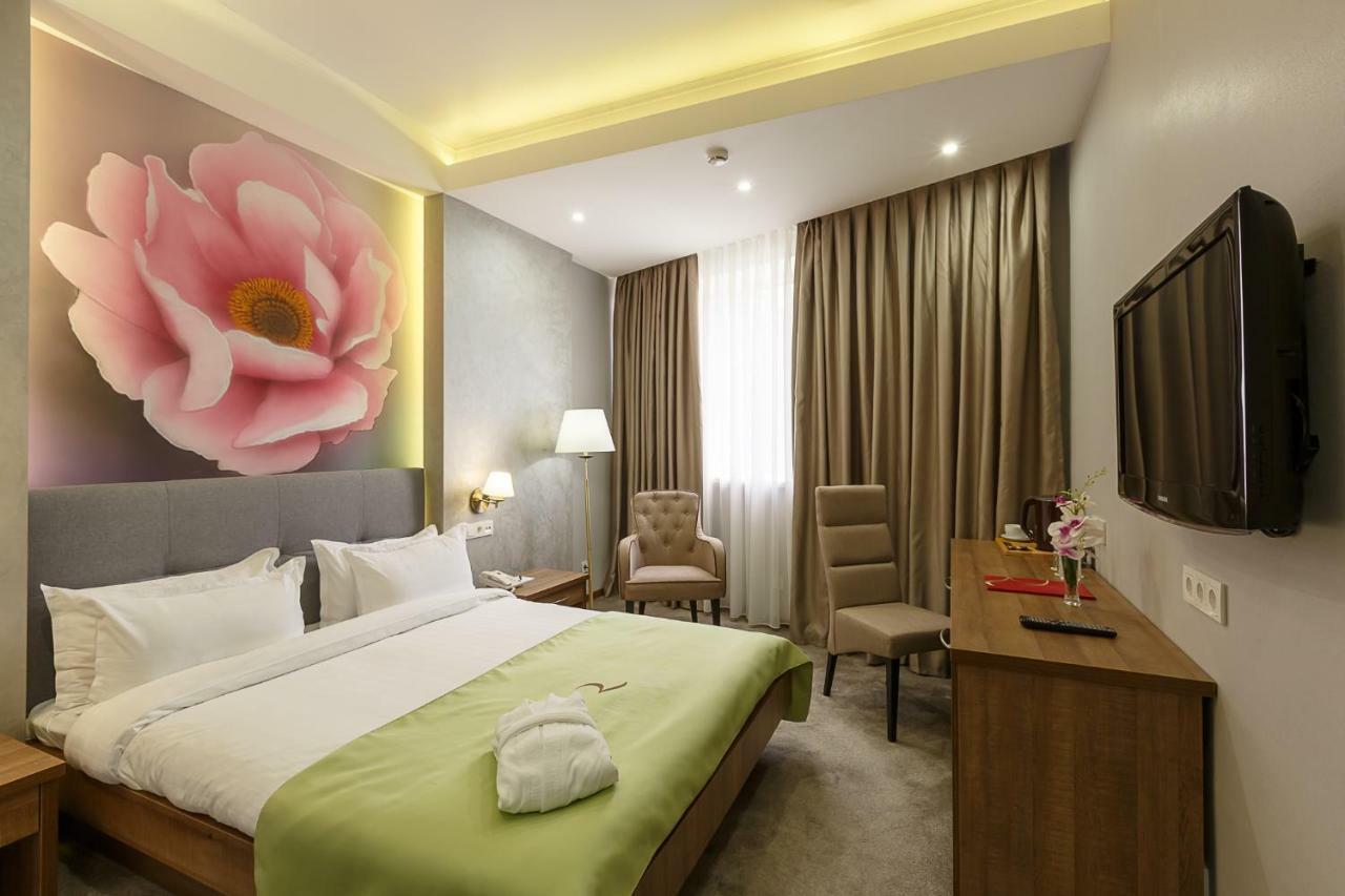 Renion Hills Hotel Almaty Eksteriør bilde