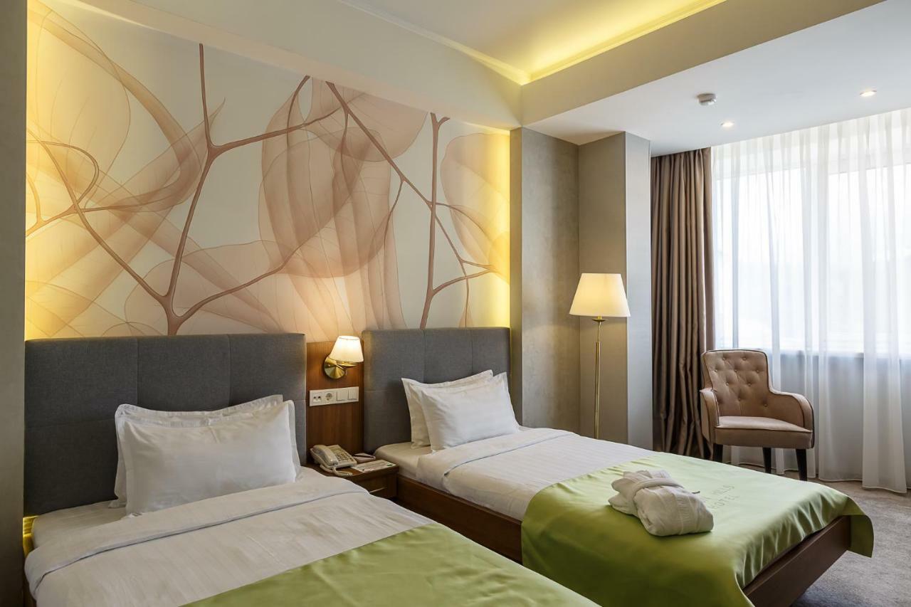 Renion Hills Hotel Almaty Eksteriør bilde