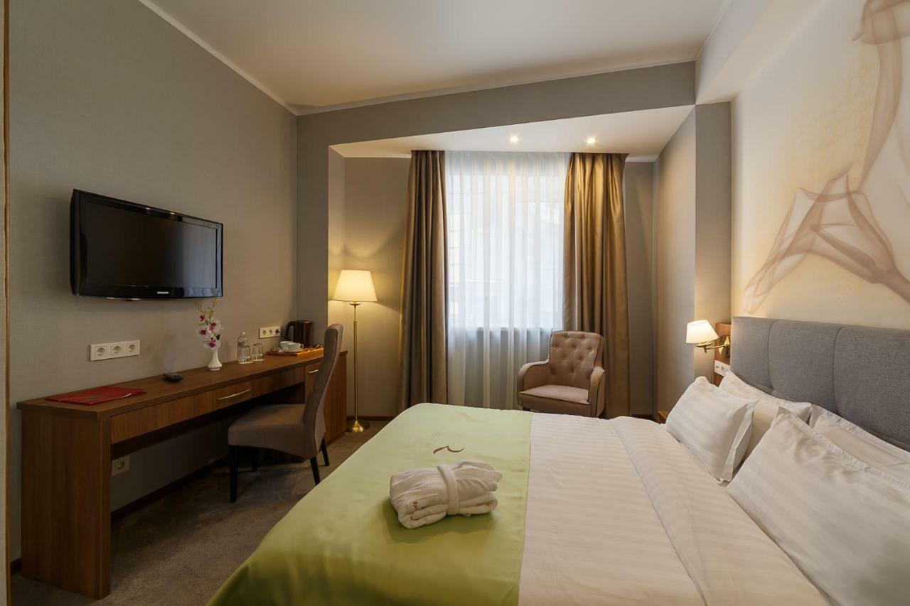 Renion Hills Hotel Almaty Eksteriør bilde